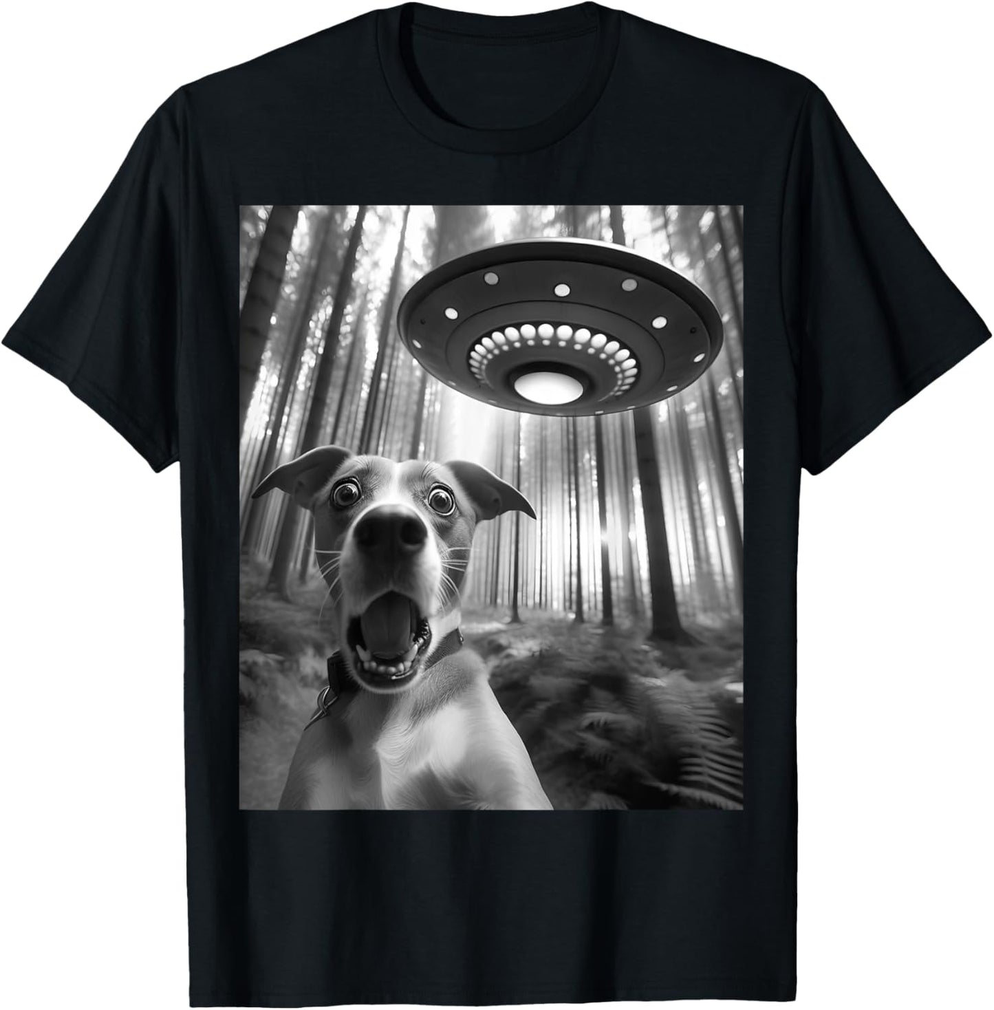 Dog Selfie With Alien UFO Meme Funny Dog Lover Spaceship T-Shirt