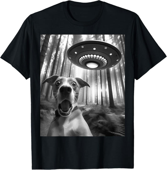 Dog Selfie With Alien UFO Meme Funny Dog Lover Spaceship T-Shirt