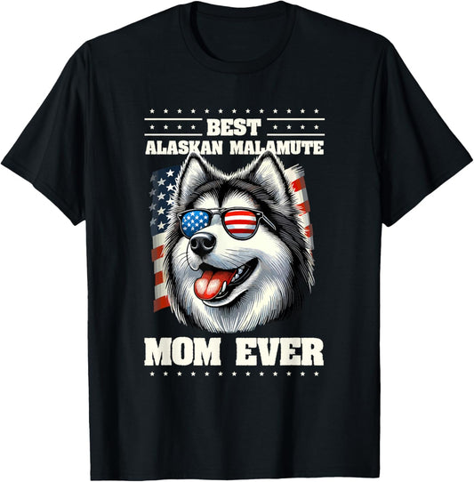 Alaskan Malamute Mom American USA Flag Malamutes T-Shirt