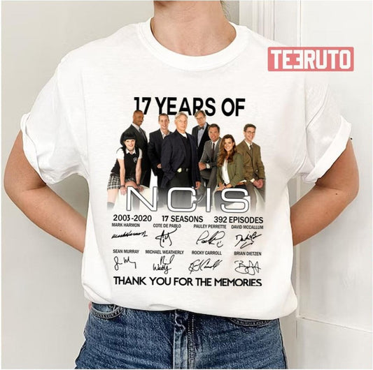 17 Years Of Ncís All Cast Signed 17 Seasons 389 Episodes Unisex T-Shirt